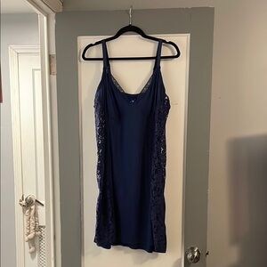 Elegant Navy Blue Lace Sleep Dress